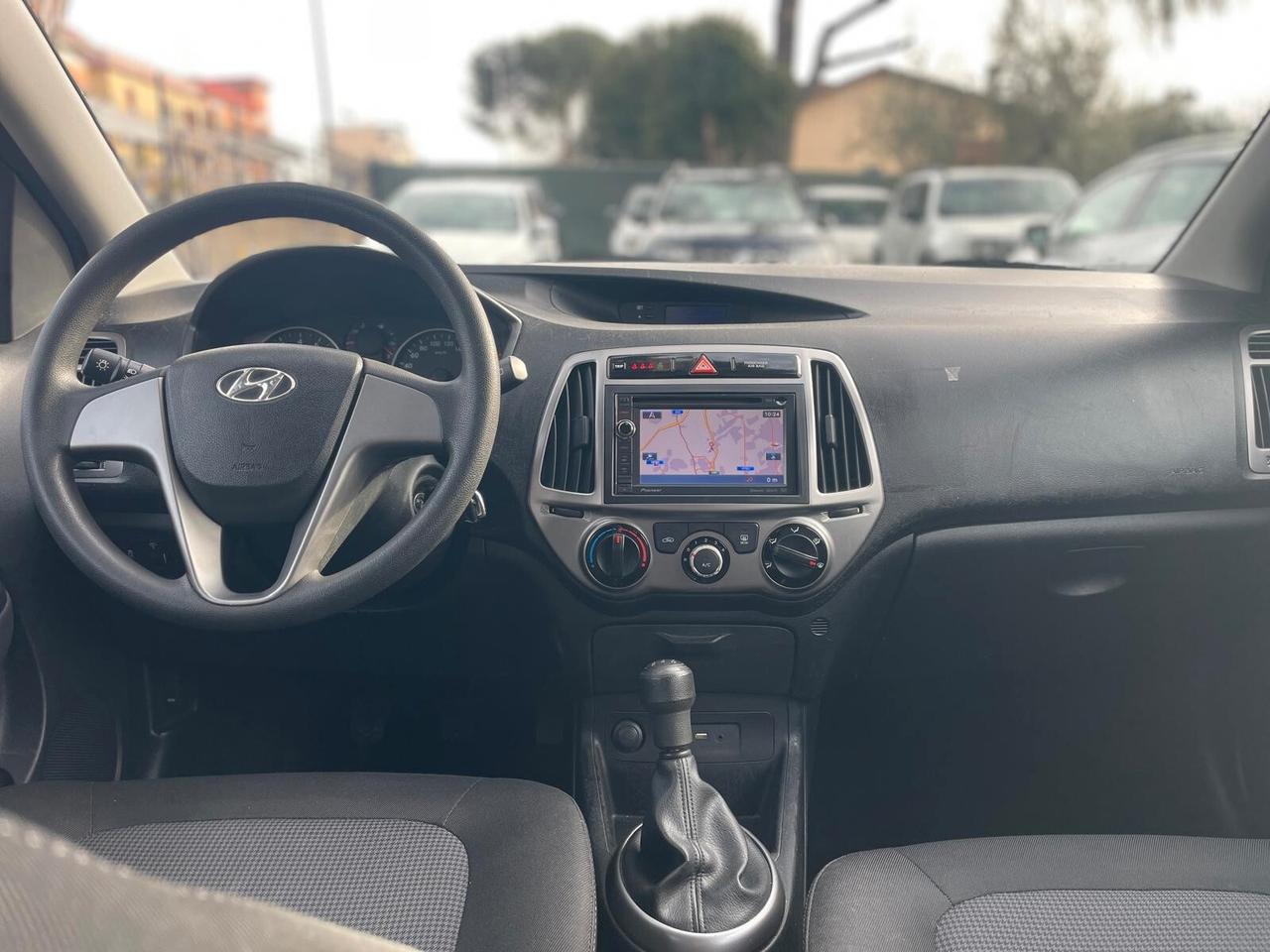 Hyundai i20 1.2 5p. Econext Sound Edition