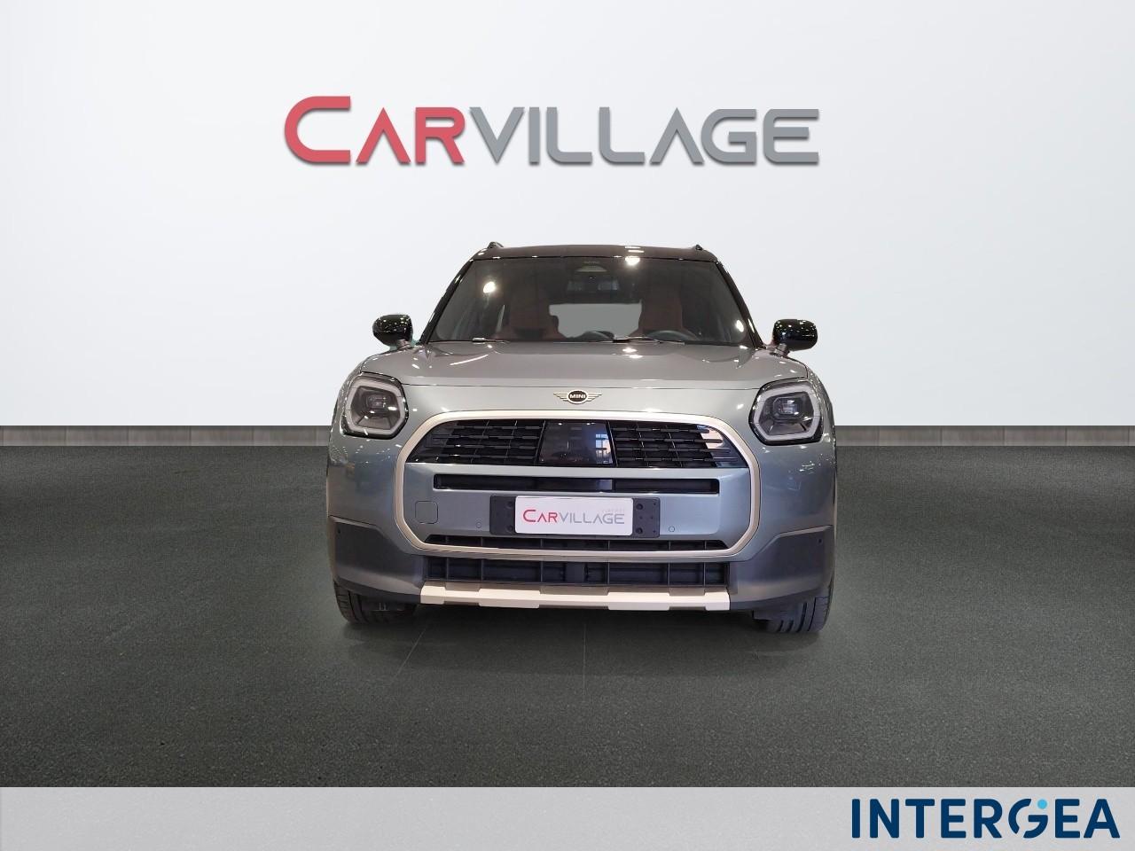 MINI Mini Countryman 2.0 48V D Favoured auto