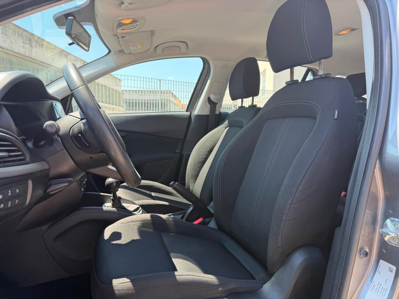 Fiat Tipo 1.4 SW Lounge con GARANZIA 12 m