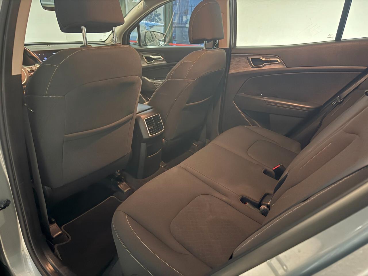 Kia Sportage V 2022 1.6 crdi mhev Business dct FullLed CarPlay