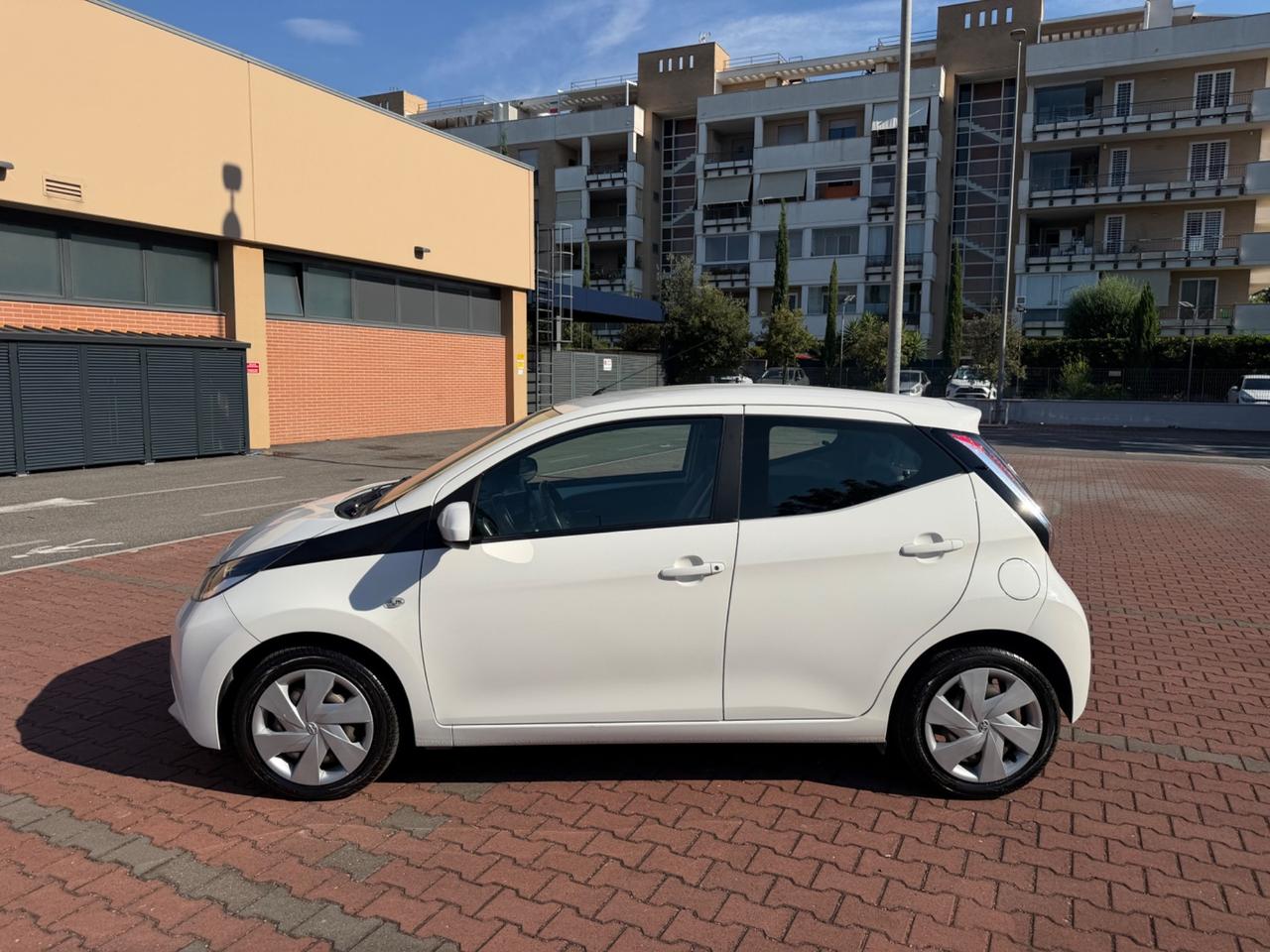Toyota Aygo 1.0 VVT-i 5P *33.000KM*