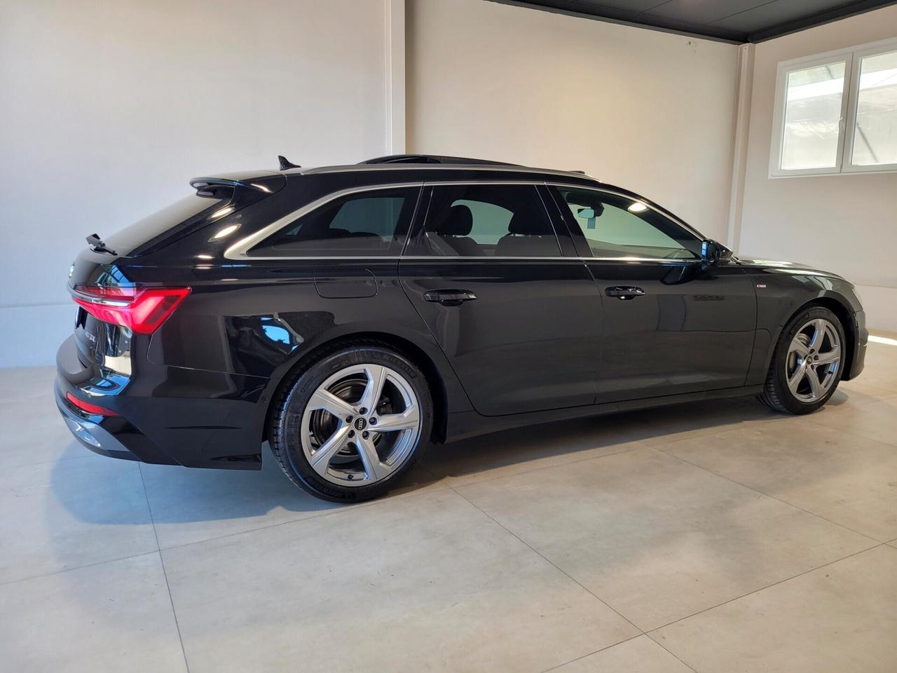 Audi A6 AVANT 40 2.0 TDI S TRONIC LINE TETTO PANORAMICO MATRIX