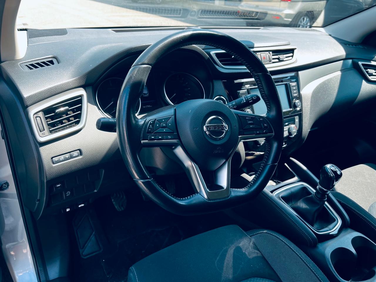 Nissan Qashqai 1.5 dCi N-Connecta