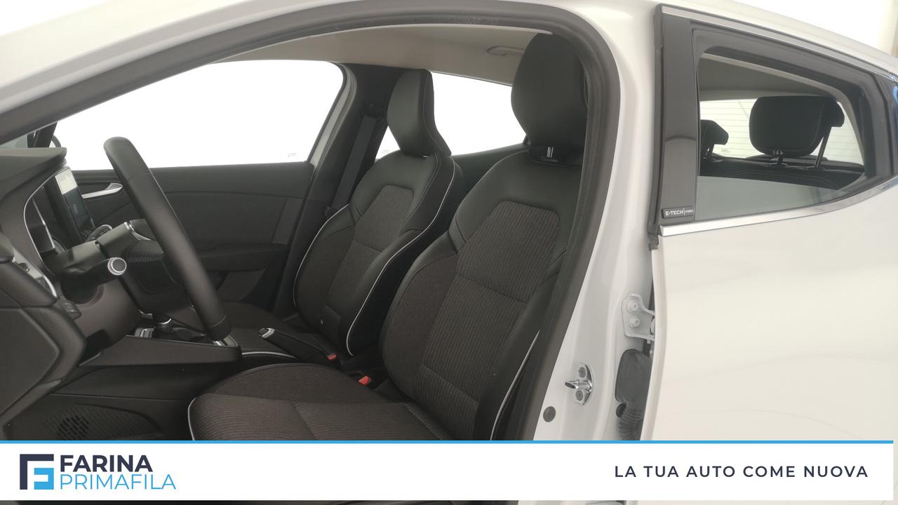 RENAULT Clio V 2019 - Clio 1.6 E-Tech hybrid Zen 140cv auto my21