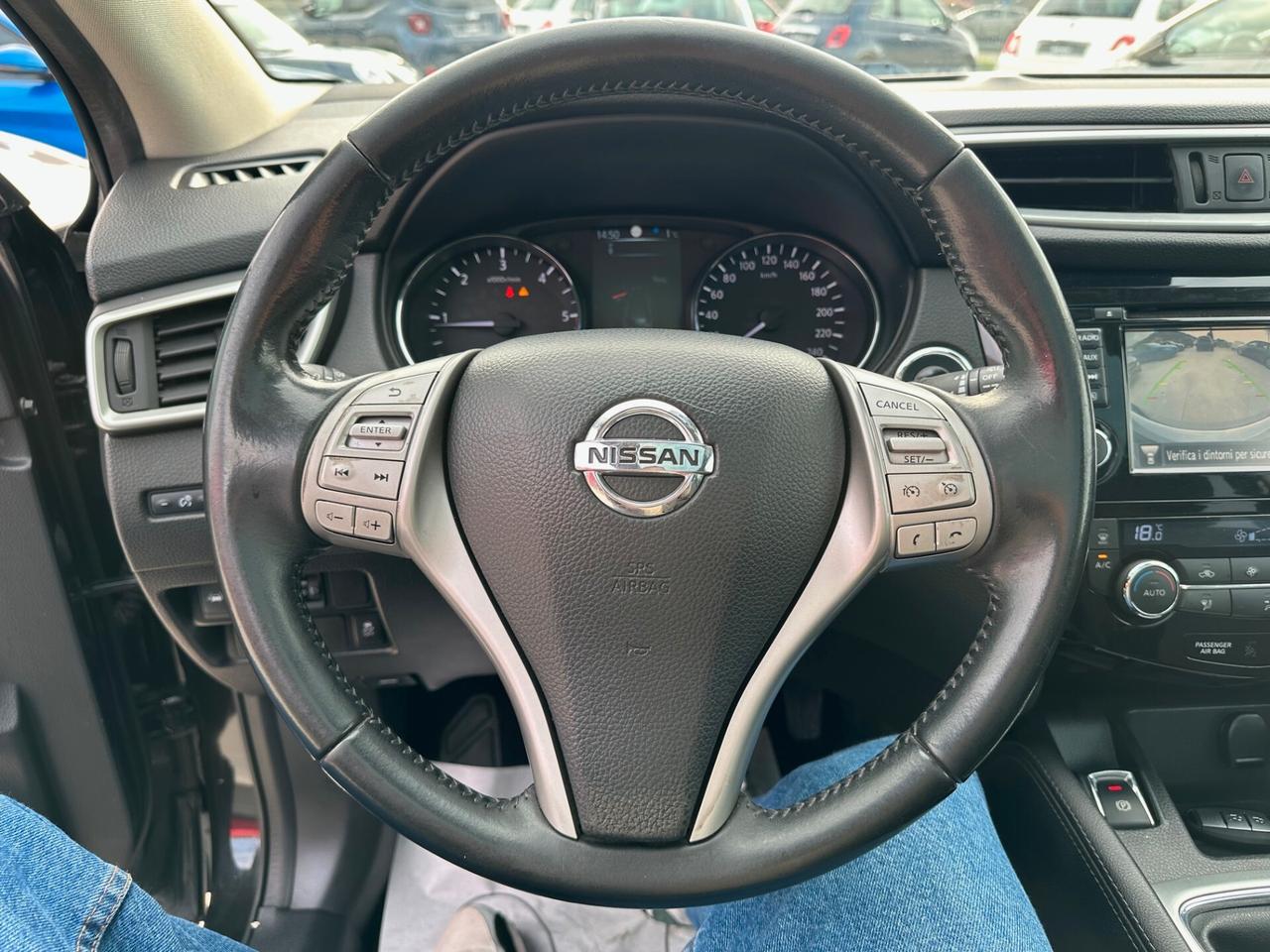 Nissan Qashqai 1.5 dCi N-Connecta 360°