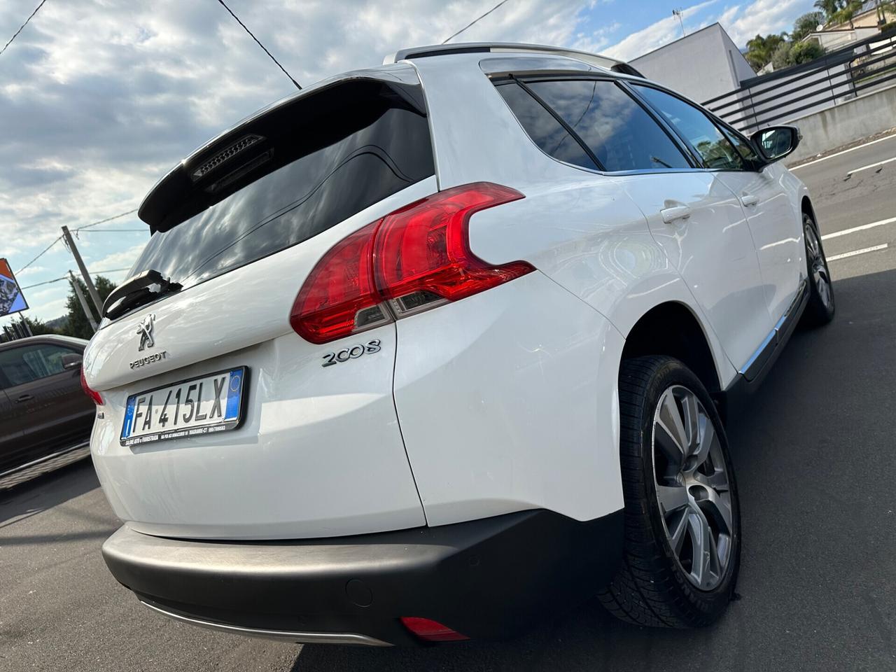 Peugeot 2008 BlueHDi 120 S&S Allure