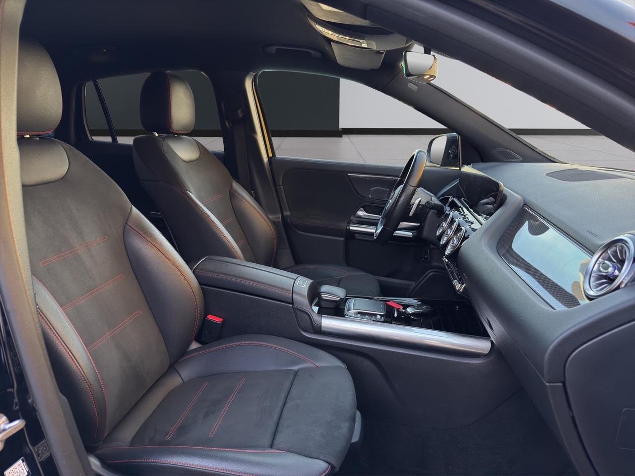 MERCEDES-BENZ GLA 200 d AUTOMATIC. PREMIUM AMG