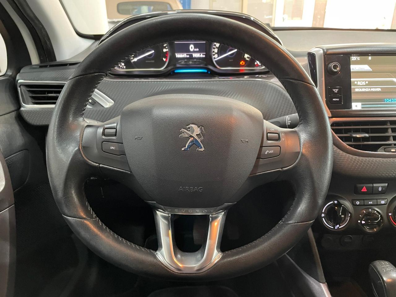 PEUGEOT 2008 1.2 VTi 82CV ACTIVE