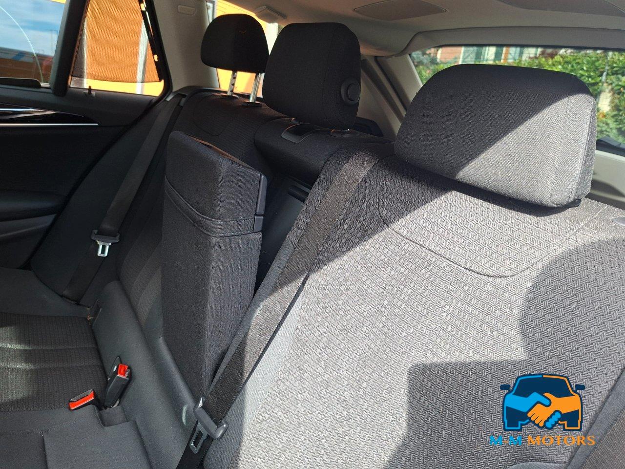 BMW 520 d Touring Luxury doppio treno di gomme
