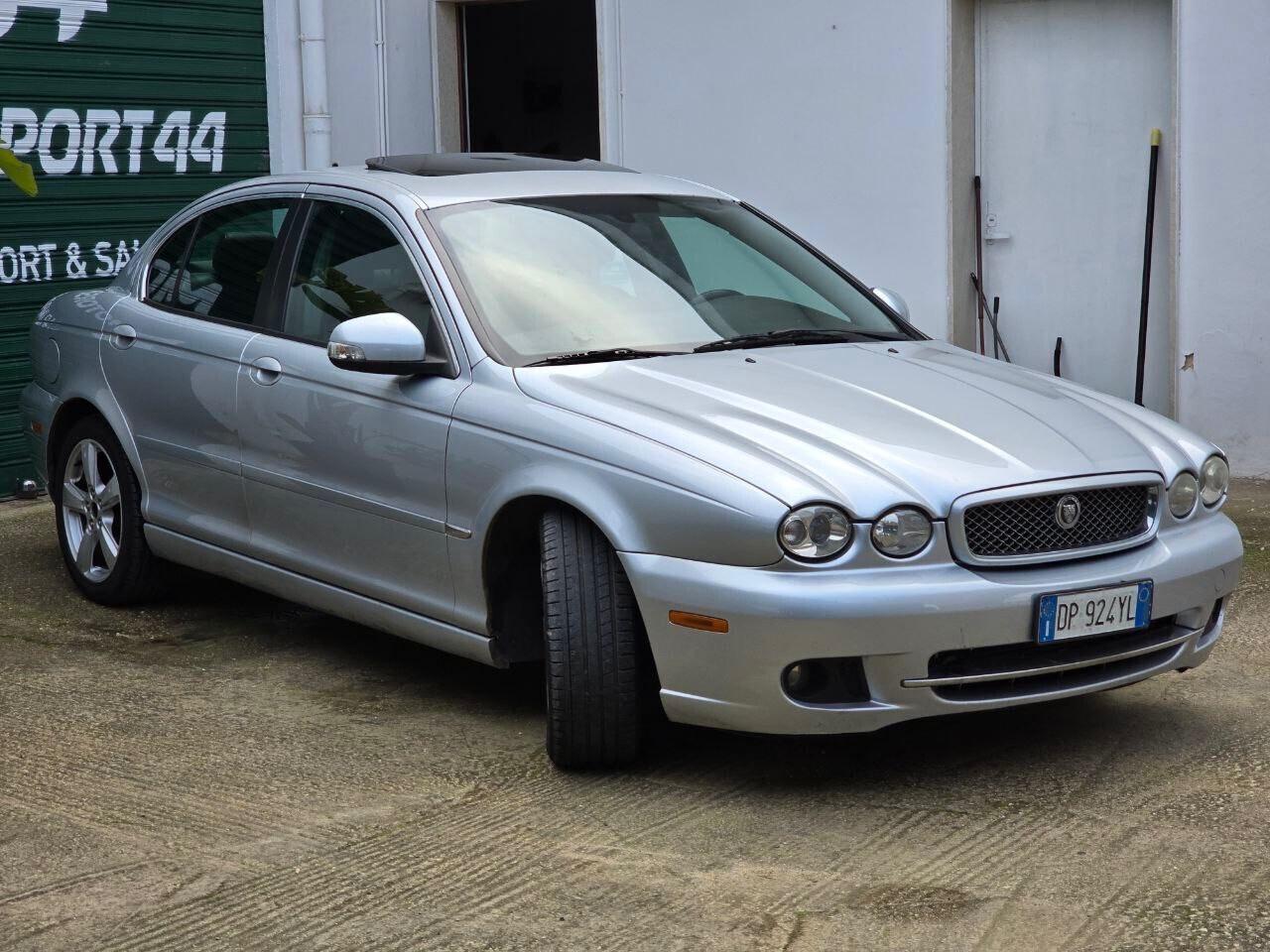 Jaguar X-Type 2.2D Automatica