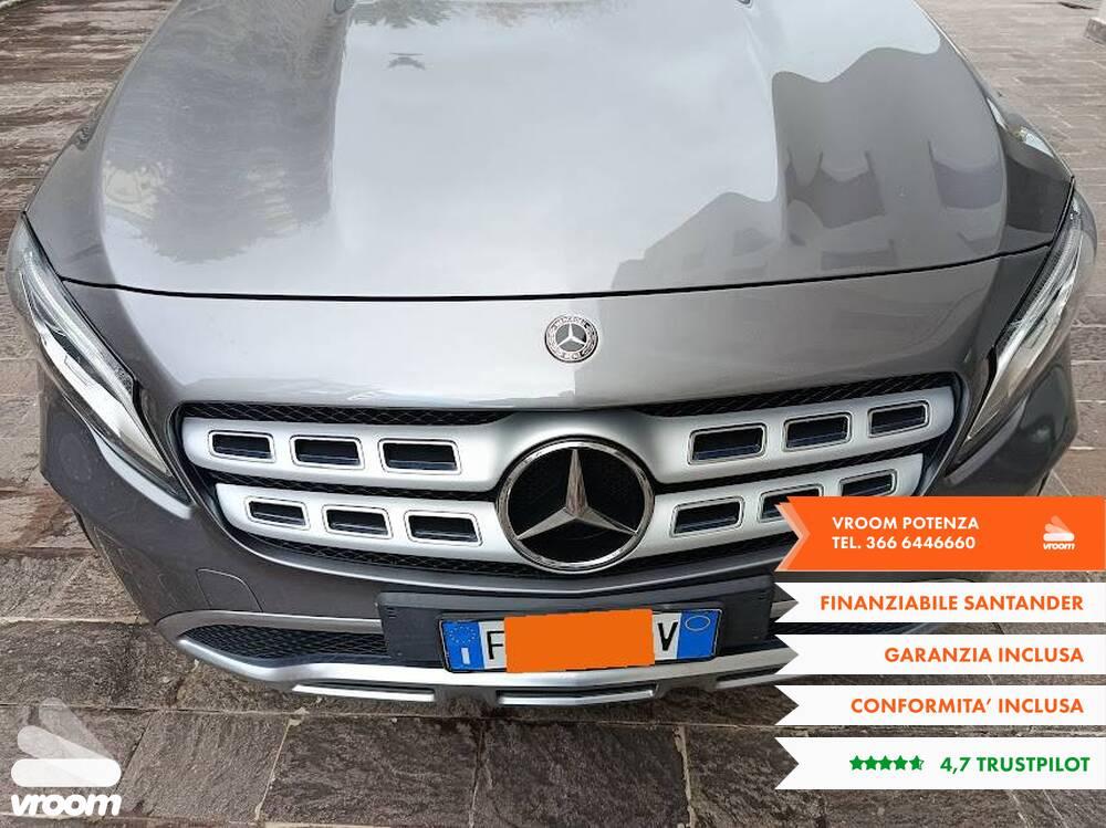 MERCEDES GLA (X156) GLA 200 d Automati...