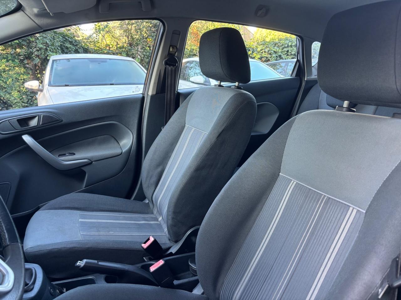 Ford Fiesta 1.4 5 porte Bz.- GPL Titanium OK Neopatentati