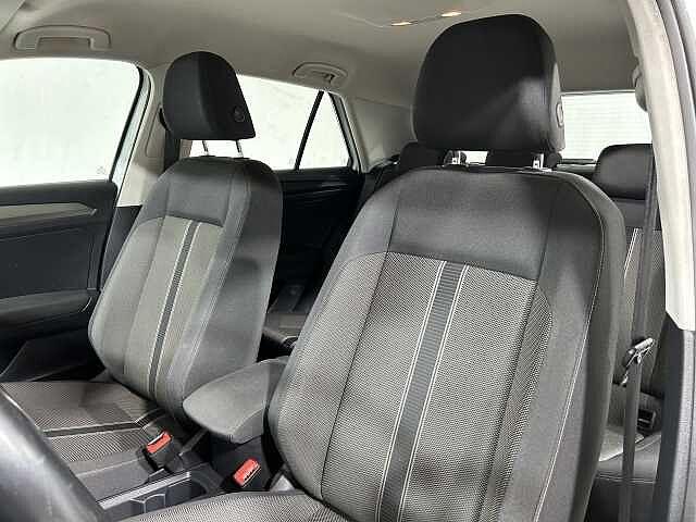 Volkswagen T-Roc 1.6 TDI SCR Business BlueMotion Technology