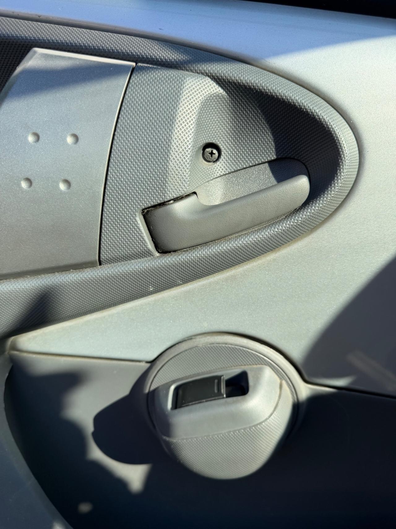 Peugeot 107 1.0 Neopatentati Euro 4