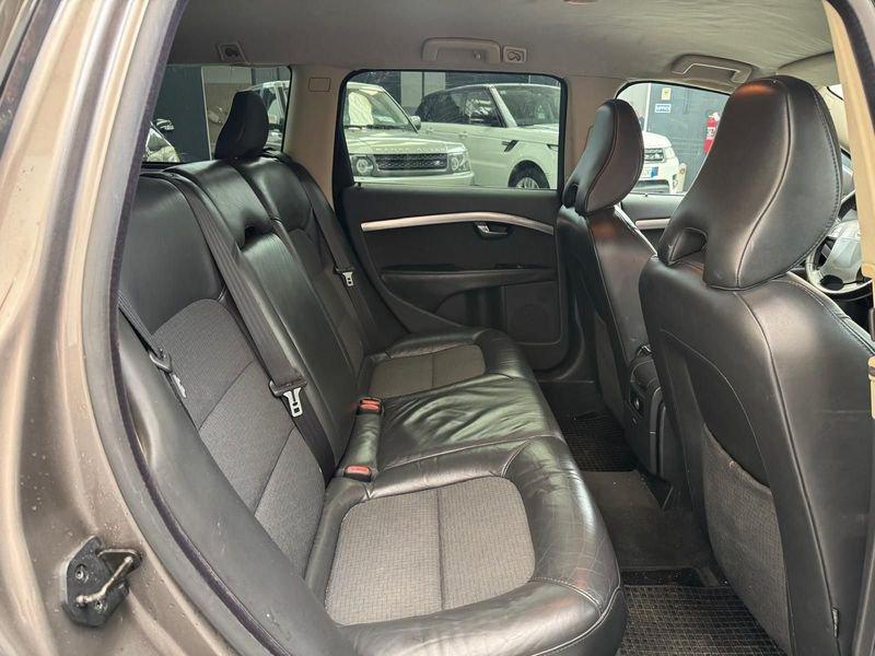 Volvo V70 V70 2.4 d5 Summum 185cv