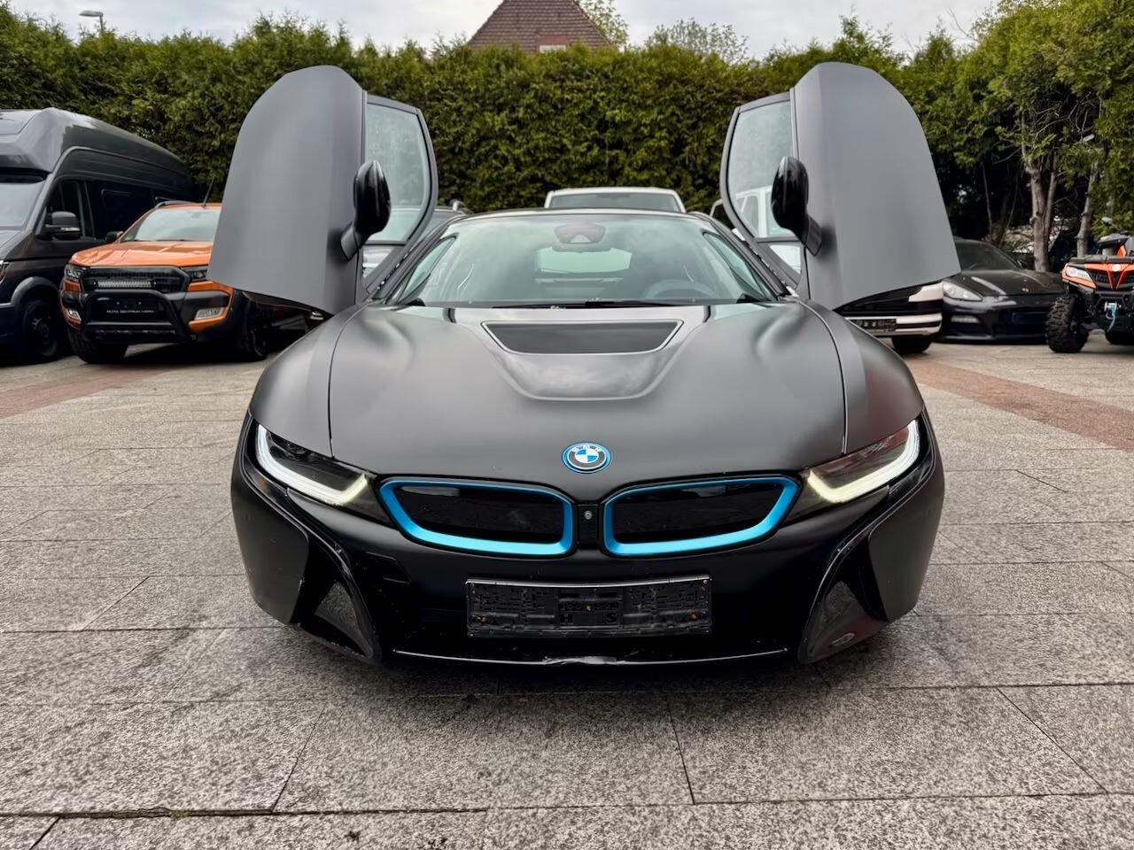 Bmw i8 Coupé xDrive *Display Key*HUD*360°*20 pollici