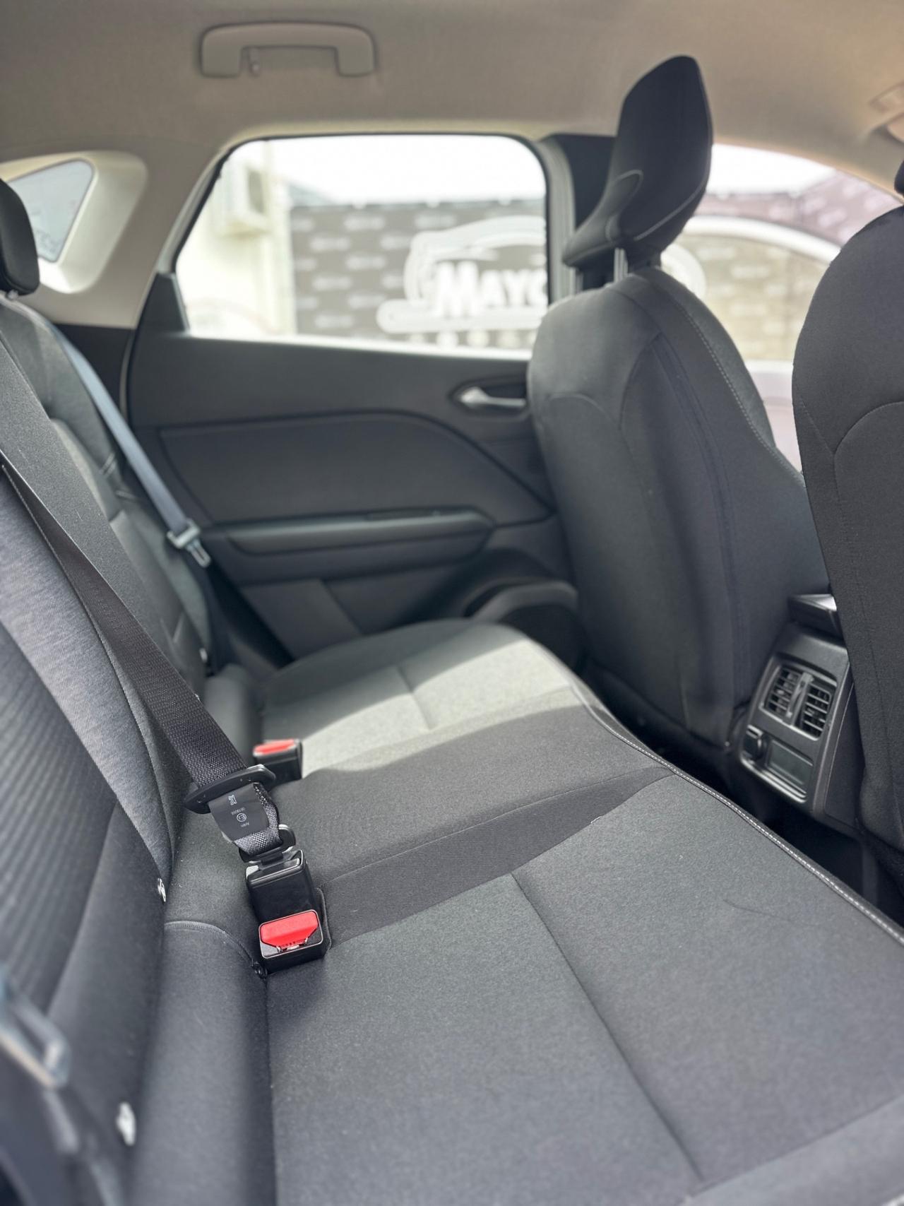 RENAULT CAPTUR (anno 2021)CAMBIO AUTOMATICO