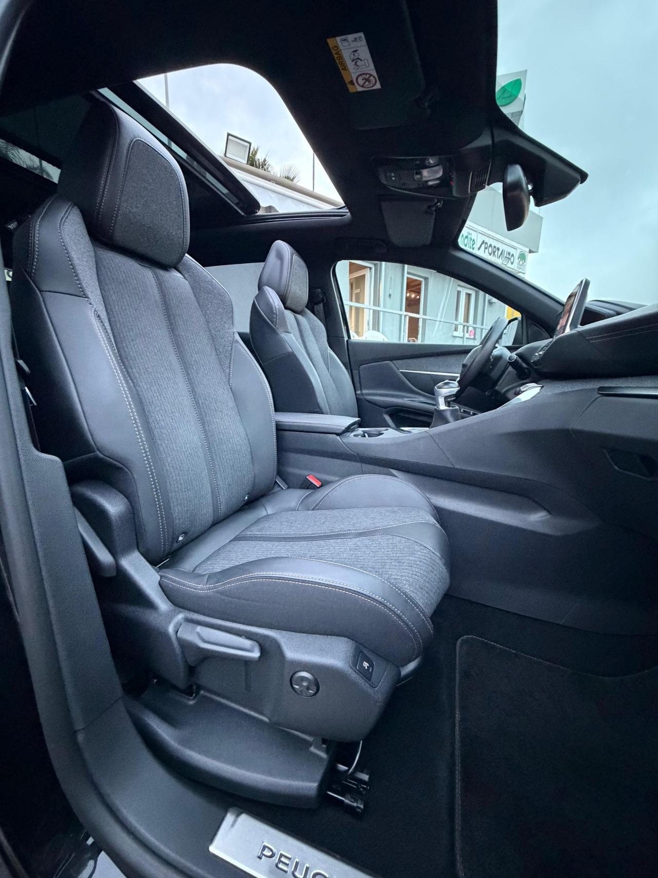 Peugeot 3008 1.6 BLUE-HDI 120CV GT-LINE