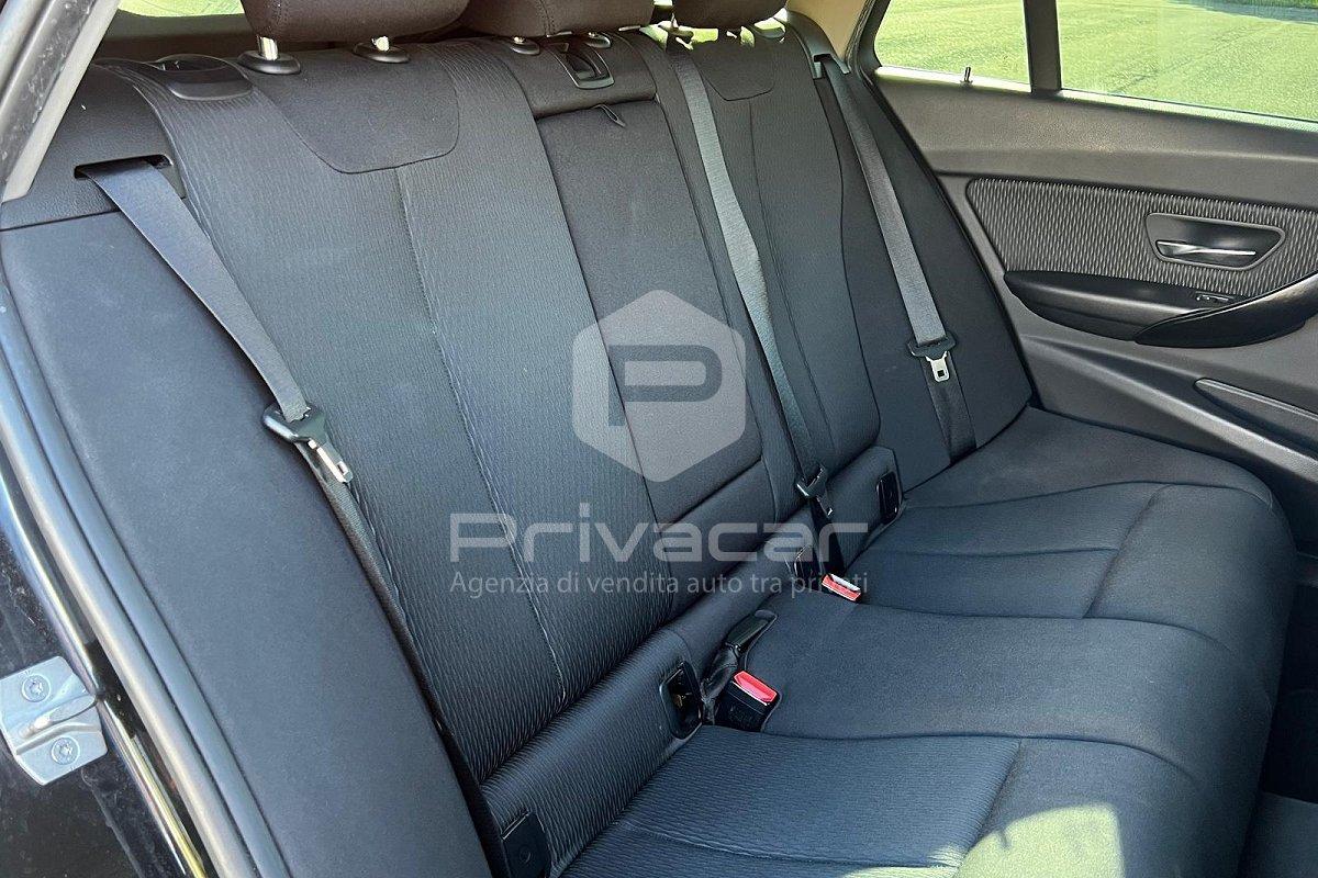 BMW 318d Business Advantage