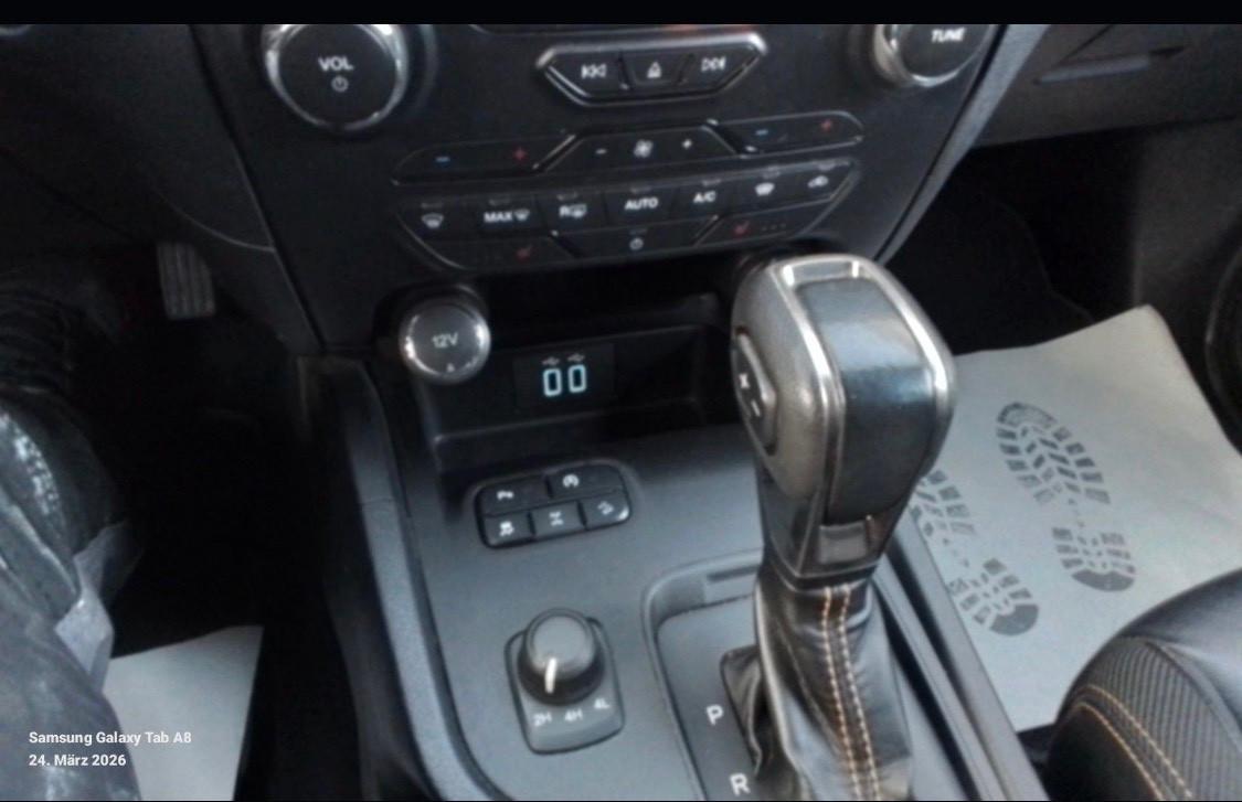 Ford Ranger 2.0 TDCi aut. 213CV DC Wildtrak 5 posti * Restyling