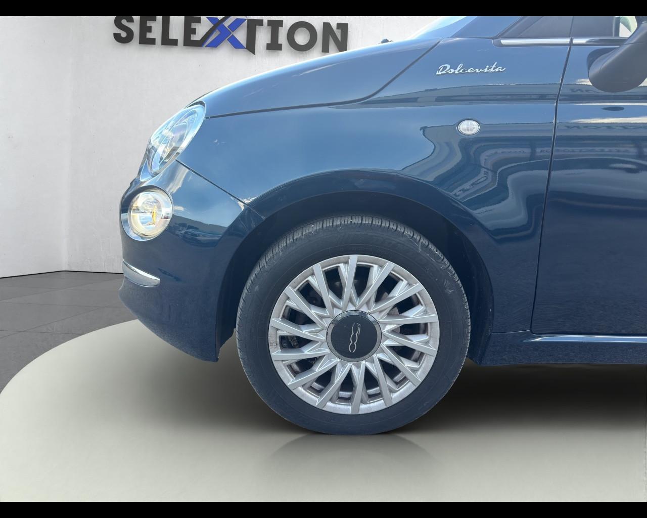 FIAT 500 (2015-2024) - 500 C 1.0 Hybrid Dolcevita