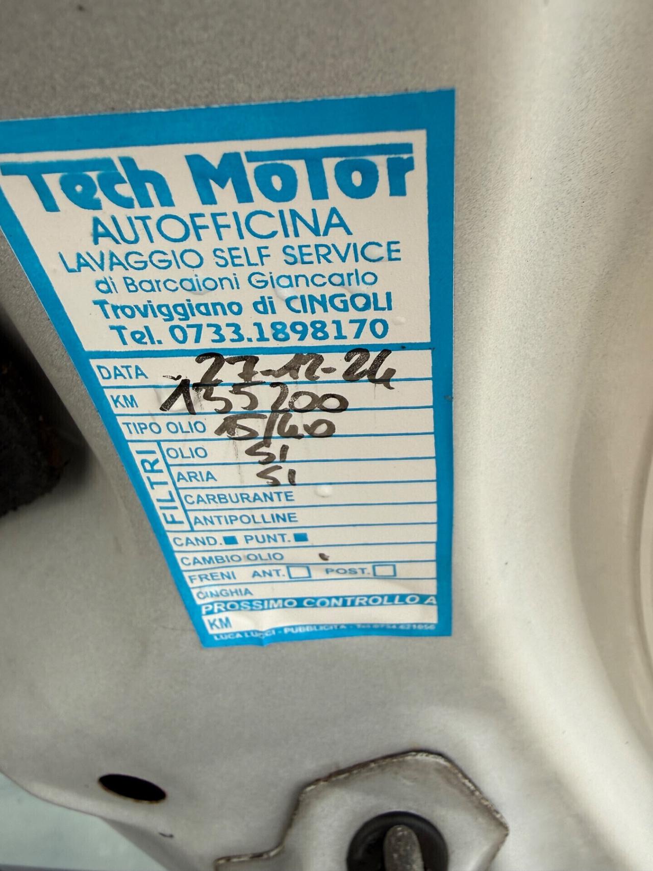 Peugeot 107 5porte 1.0 benzina 68cavalli NEOPATENTATI