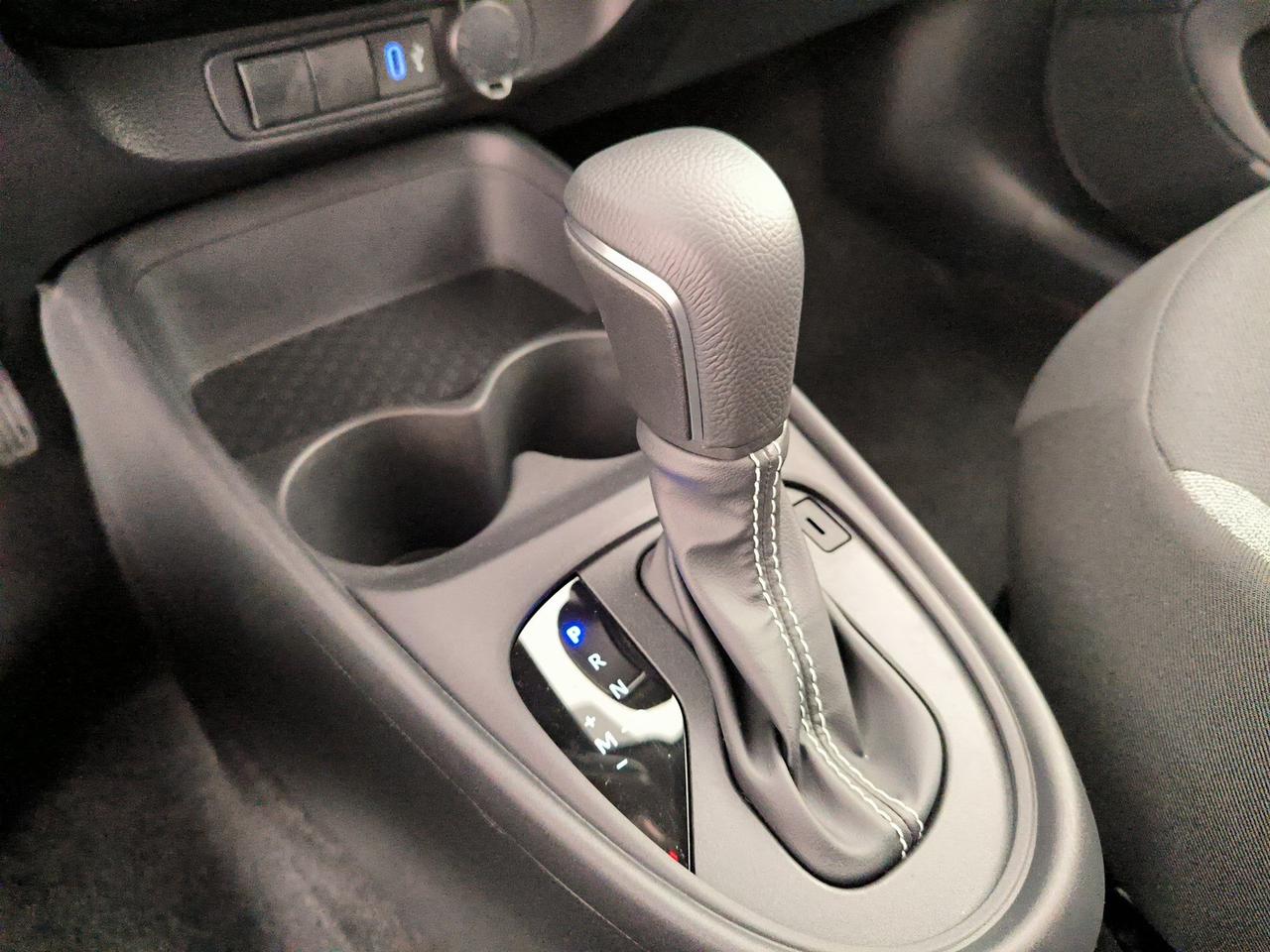 Toyota Aygo x 1.0 active 72cv s-cvt