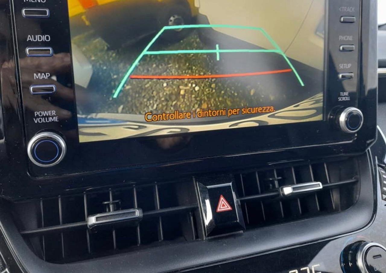 Toyota Corolla Touring Sports 1.8 Hybrid Business Tech