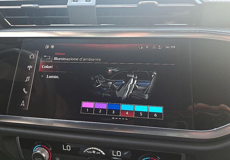 Audi Q3 Q3 40 2.0 tdi Identity Black quattro 193cv s-tronic