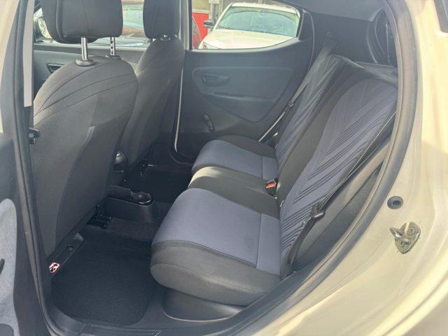 LANCIA Ypsilon 1.0 FireFly 5 porte S&S Hybrid Ecochic Gold