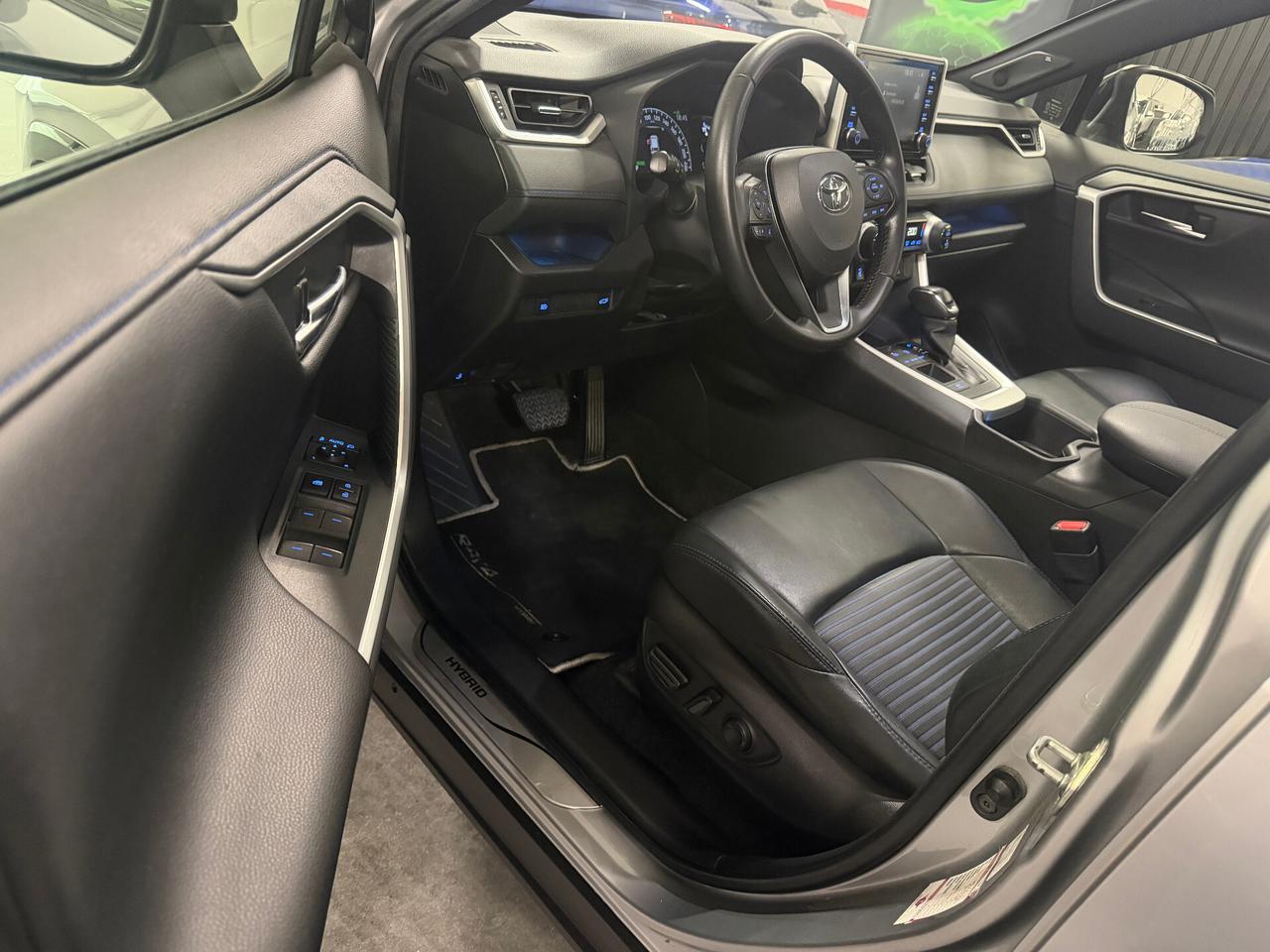 Toyota RAV4 2.5 HV (218CV) E-CVT 2WD Style