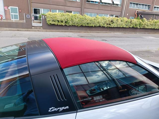 PORSCHE 911 Targa 4S