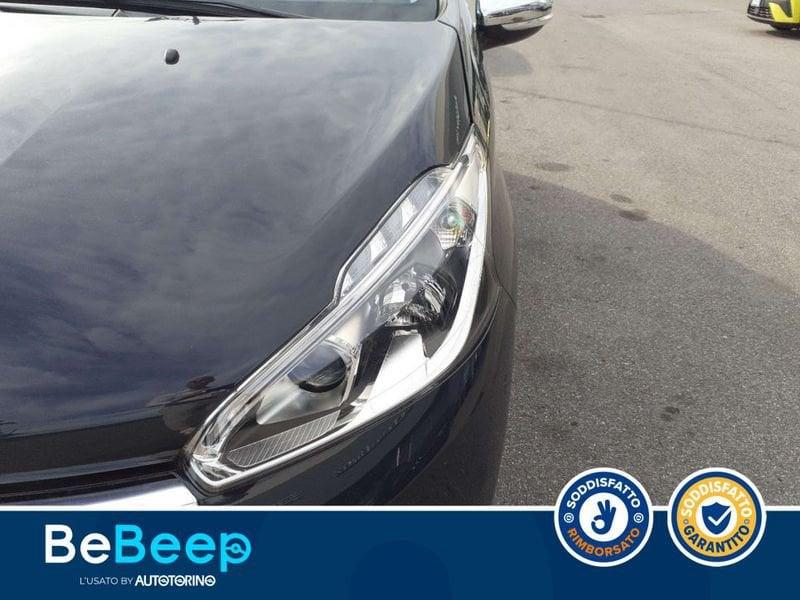 Peugeot 208 5P 1.2 PURETECH SIGNATURE S&S 82CV