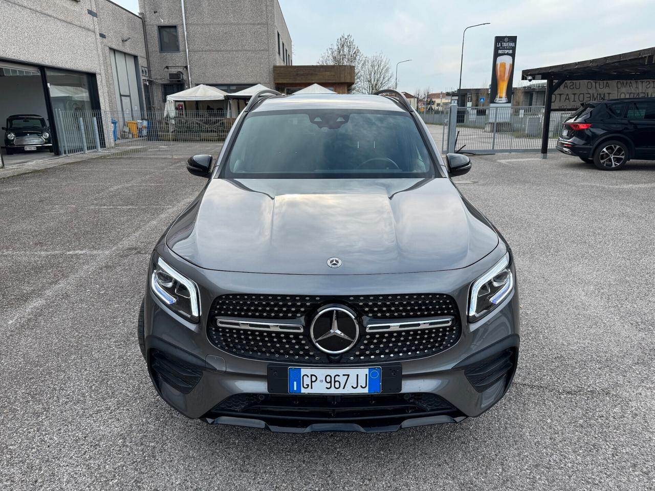 Mercedes-Benz GLB 200 d Premium auto Pack Luci - Garanzia Merc. 4 Anni