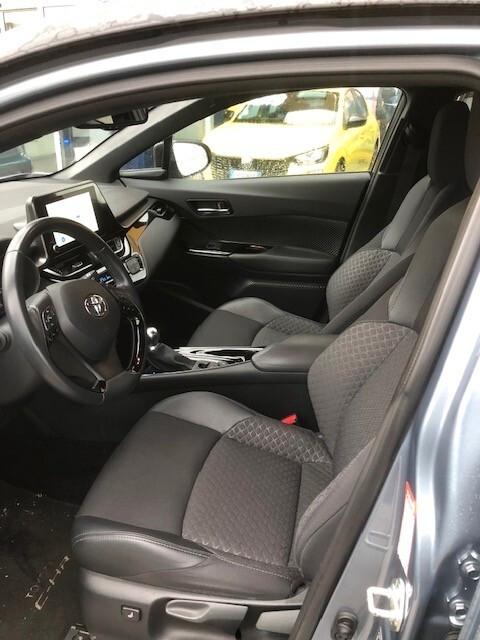 Toyota C-HR 2.0 Hybrid E-CVT Trend