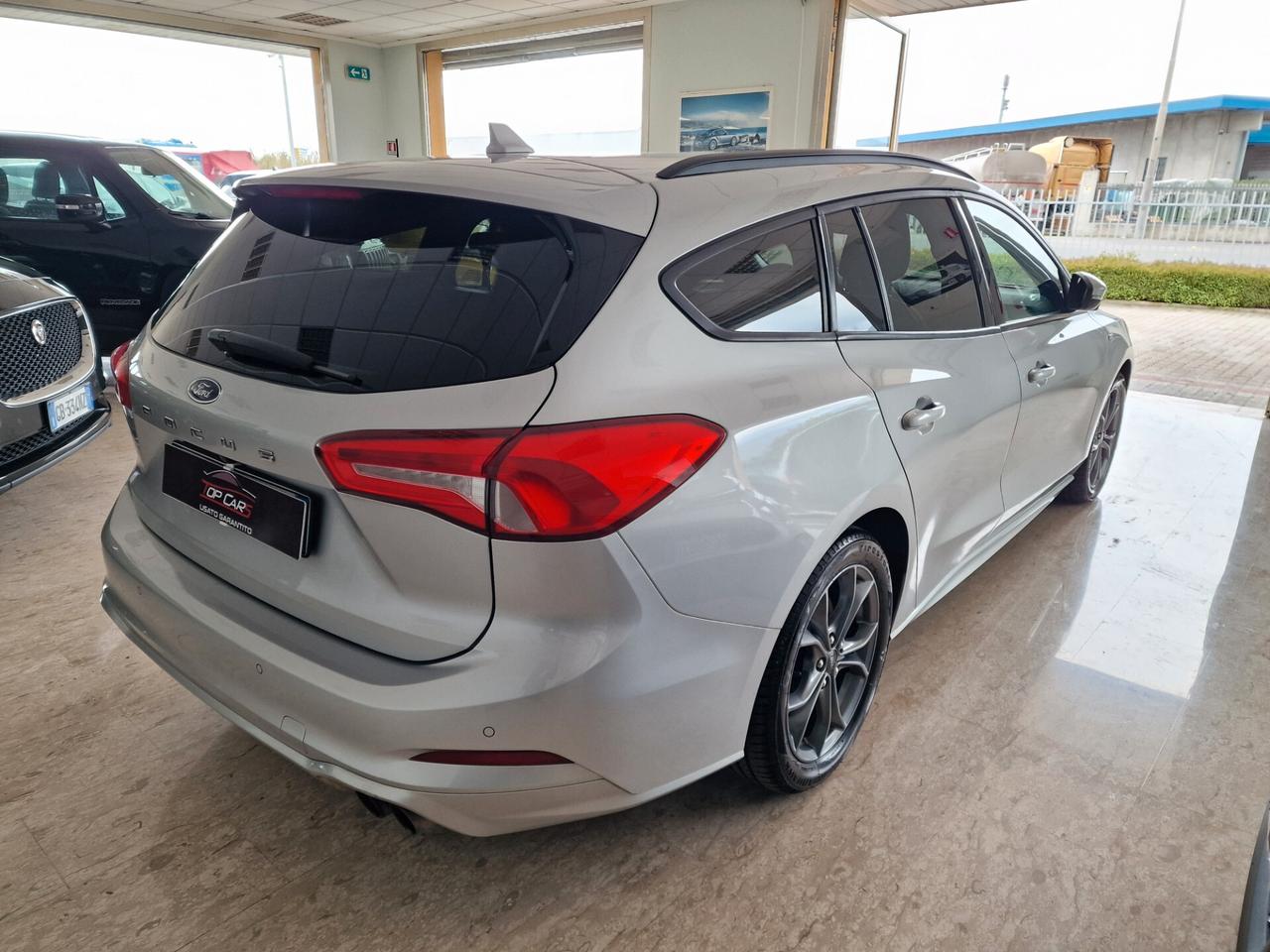 Ford Focus SW 1.5 TDCI 120 CV ST Line