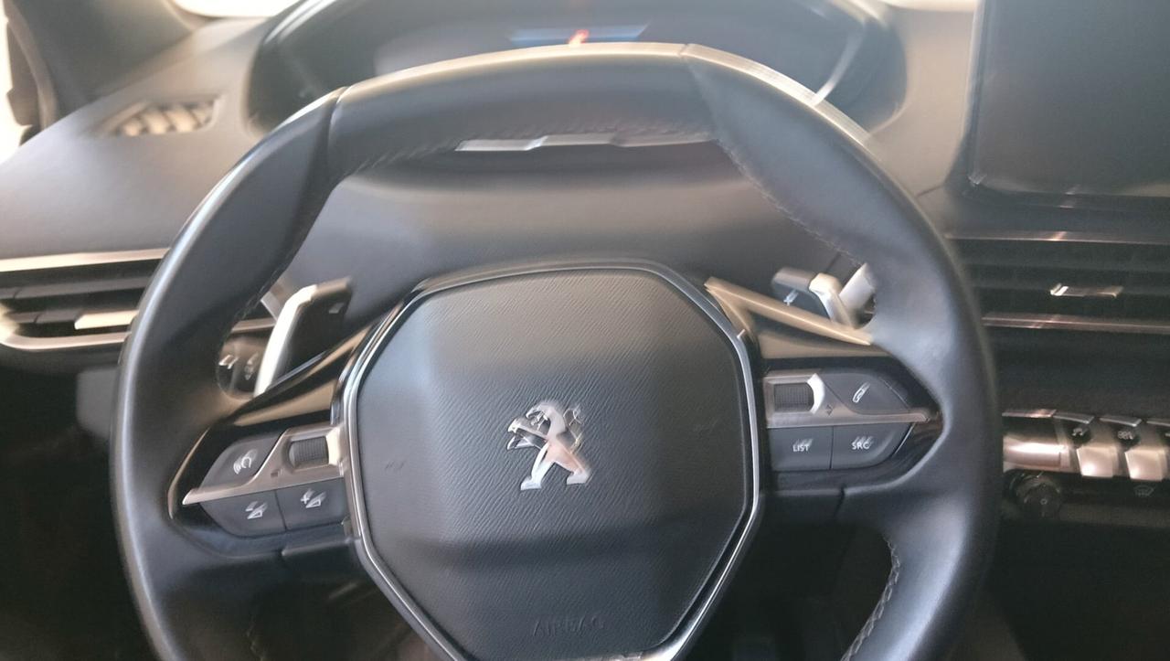 Peugeot 5008 BlueHDi 130 S&S Allure