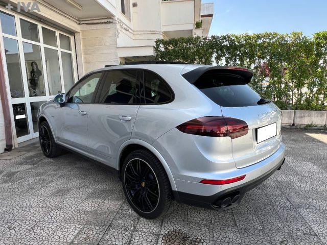 PORSCHE Cayenne 3.0 Diesel TETTO