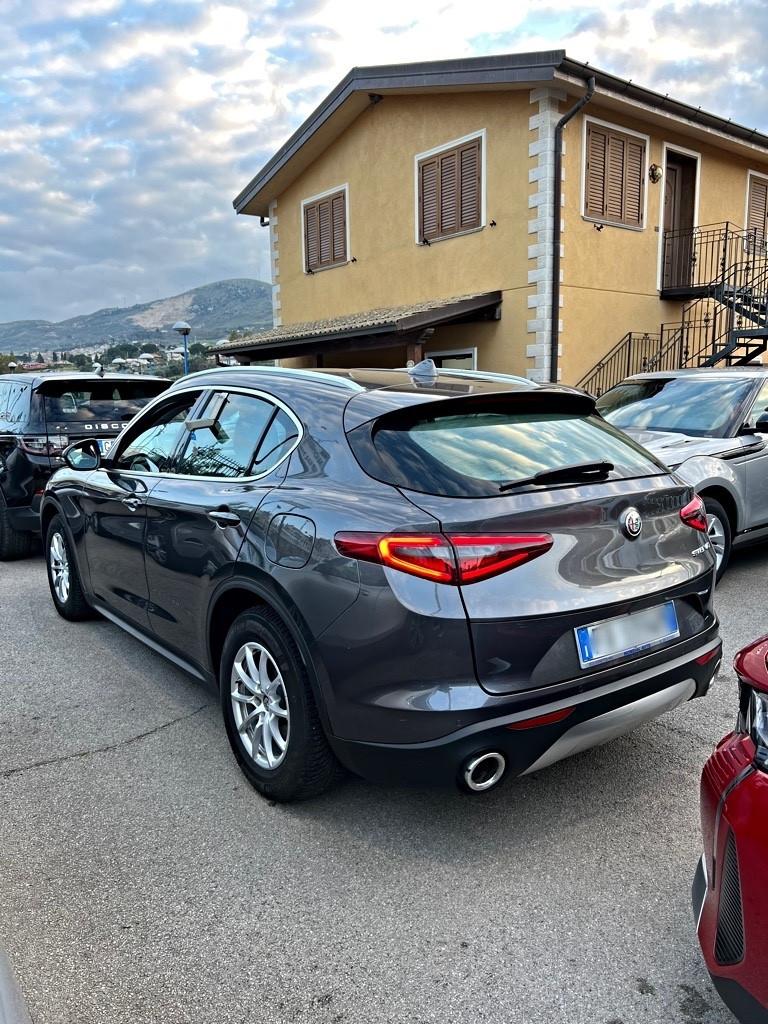 Alfa Romeo Stelvio 2.2 d 160 CV 2019