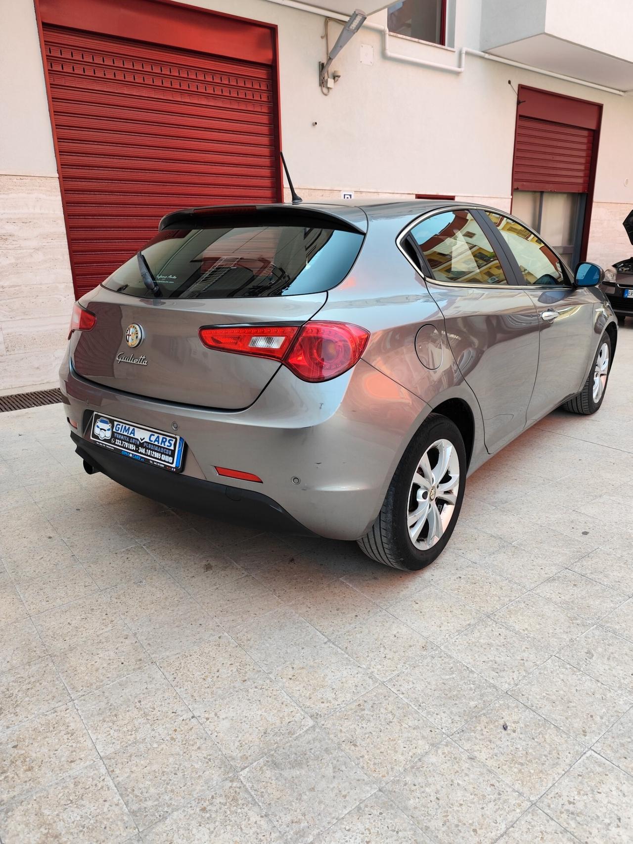 Alfa Romeo Giulietta 1.6 JTDm-2 105 CV Exclusive