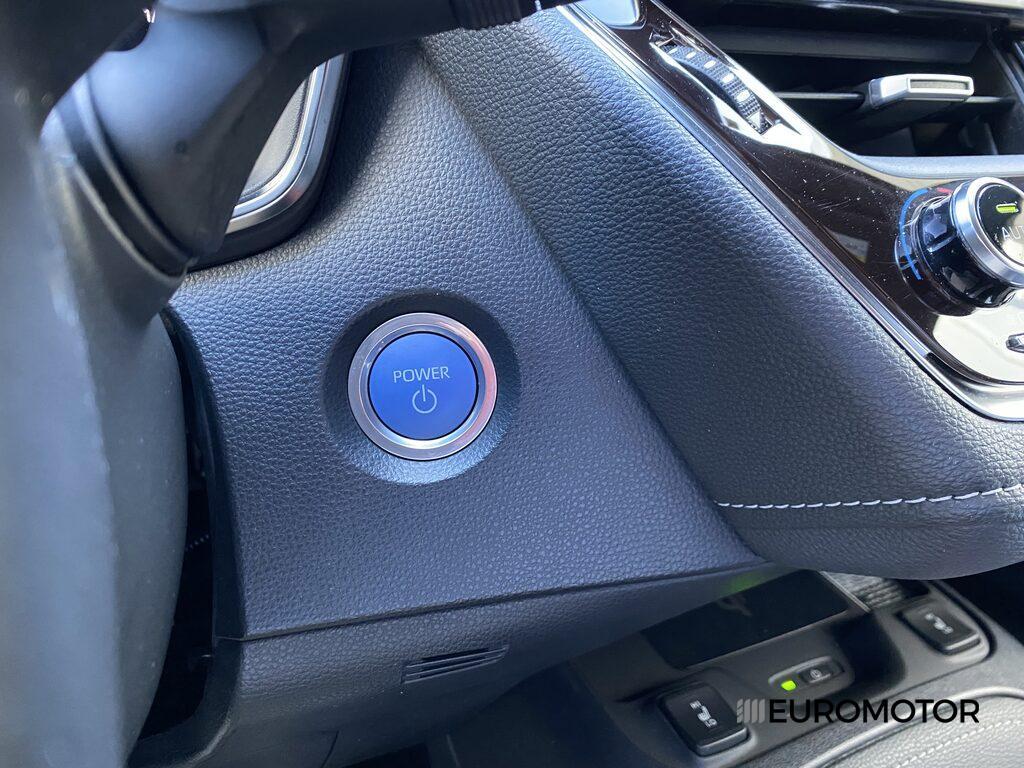 Toyota Corolla 1.8 Hybrid Style CVT