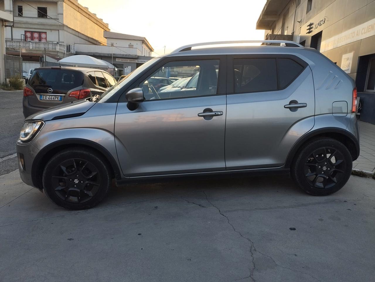 Suzuki Ignis 1.2 Hybrid Top