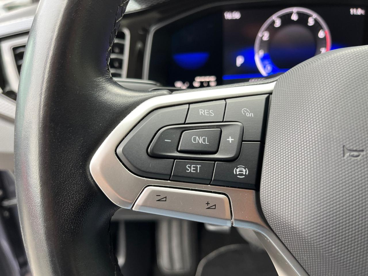 Volkswagen Polo 1.0 tsi life 95cv dsg