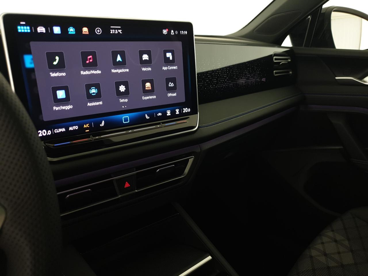 Volkswagen Tiguan 2.0 tdi r-line plus 150cv dsg