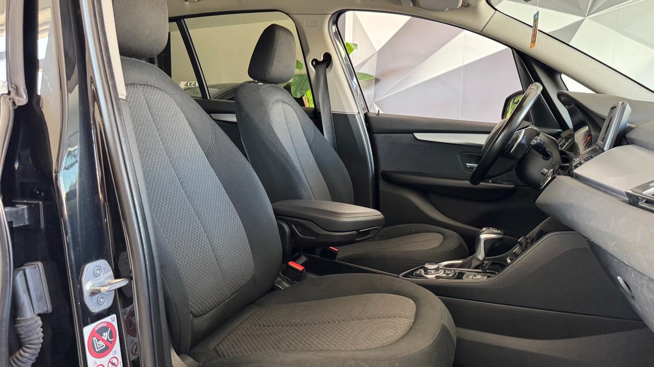 Bmw serie 2 Active Tourer 218d Sport 7 Posti