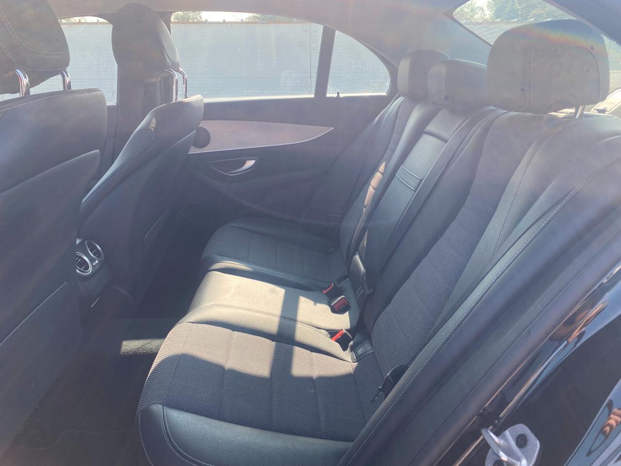 MERCEDES-Benz E 200d Business Sport 160Cv Autom.