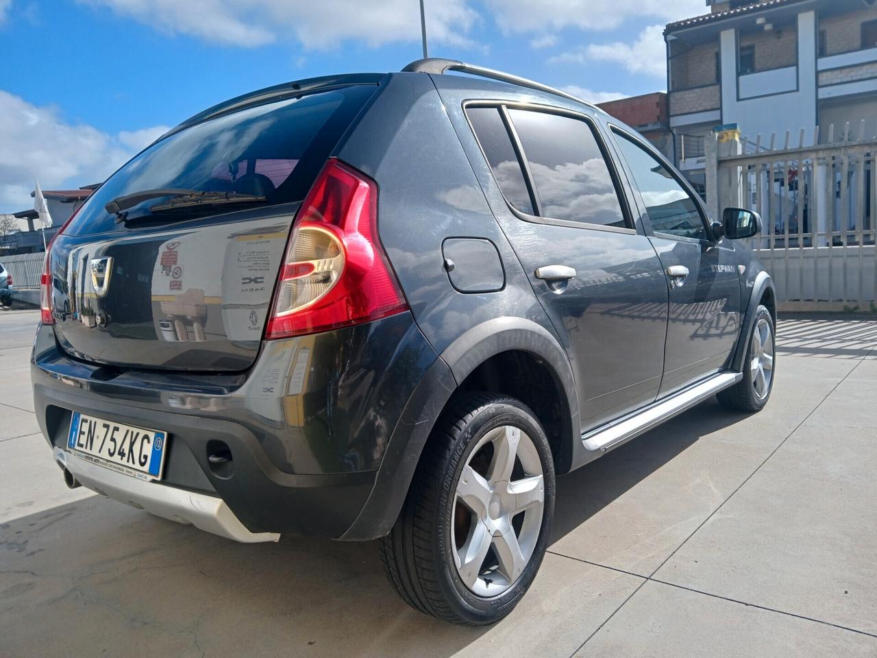 DACIA Sandero Stepway Comfort 1.500 dCi 90cv