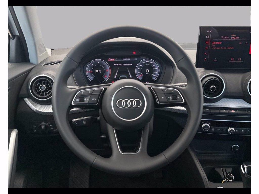 AUDI Q2 35 2.0 tdi s line edition s-tronic del 2026