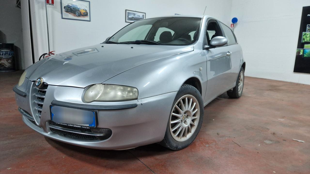 Alfa Romeo 147 1.9 JTD (115 CV). Progression