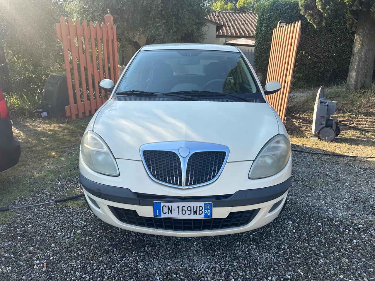 Lancia Ypsilon 1.2 Argento